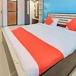 Oyo 26229 Swaroop Niwas