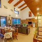 Stayvista\'S Serenity Hills - Amidst Lush Valleys, Outer Deck, Modern-Contemporary Interiors, Outdoor Pool, Near Venna Lake