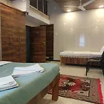 Nikams Villa 6,Bhk With Swimming Pool