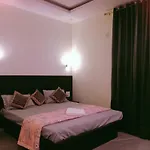 3Bhk Browne Villa By Holiday Villass Mahabaleshwar