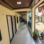Hotel Sai Niwas