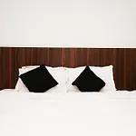 Hotel Sai Executive Near Holy Cross Church Mahabaleshwar