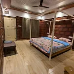 Chardara Agrotourism & Farmstay