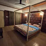 Chardara Agrotourism & Farmstay