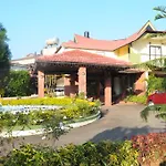 United 21 Resort- Mahabaleshwar