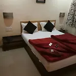 Mavala Hotel