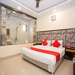 Oyo 12249 Hotel Meghna Food Studio