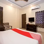 Oyo 12249 Hotel Meghna Food Studio