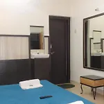 Relax Inn