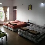Lake View Suite