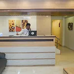 Treebo Rahi Plaza