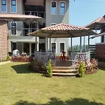 Treebo Trend Vhyomaan Resort