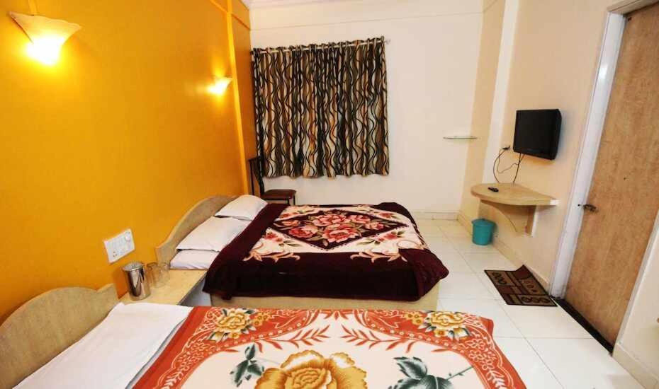 Amir Hotel 2*