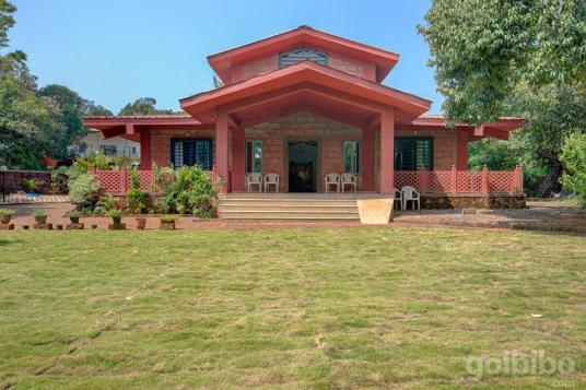 Lodge Living Space Mahabaleshwar