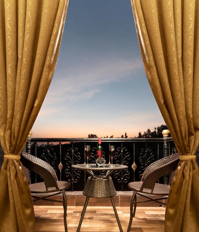 Shivanya Palace Hotel 2*