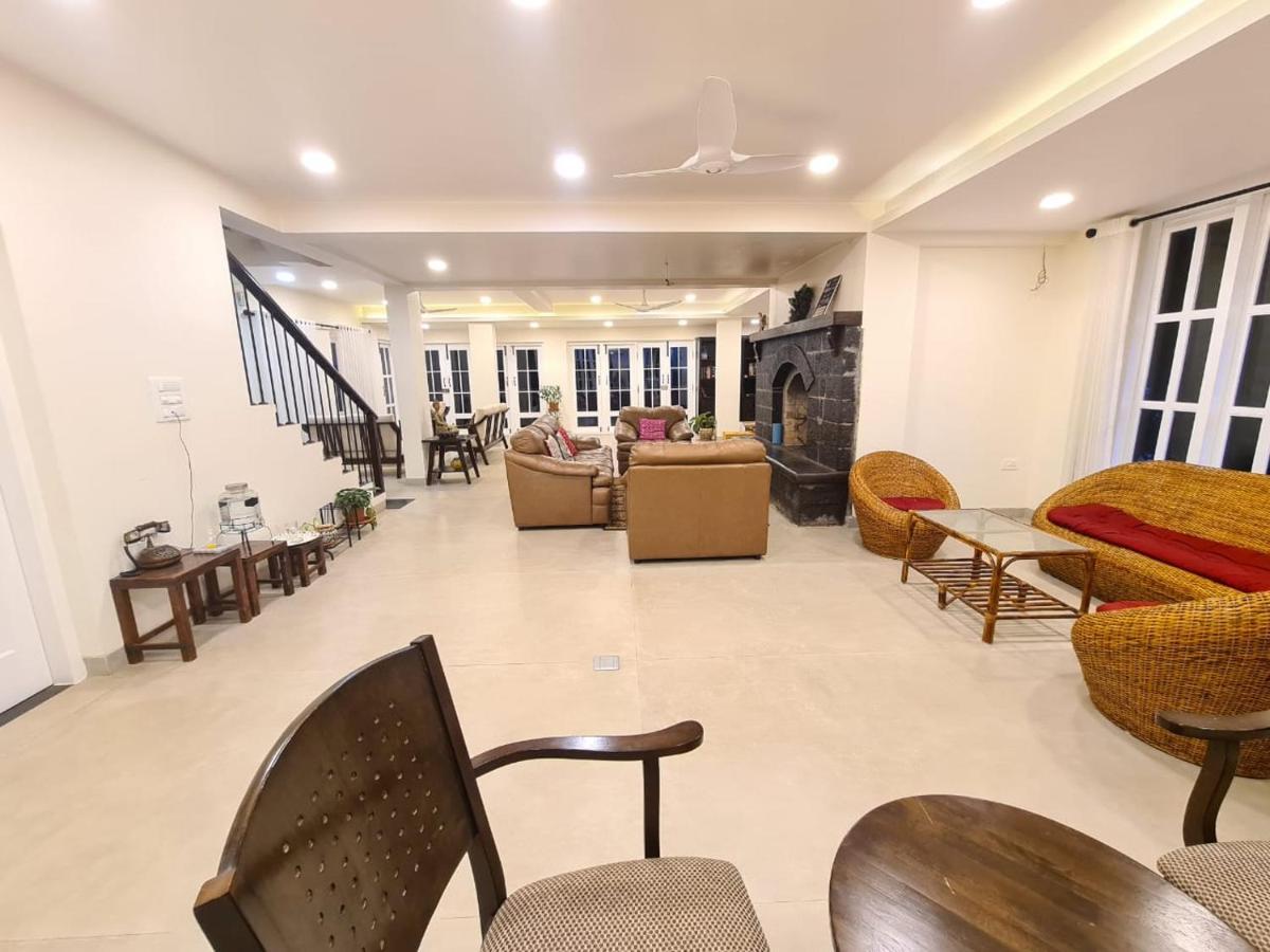 Villa Antilia - Luxurious/ac/swimming Pool