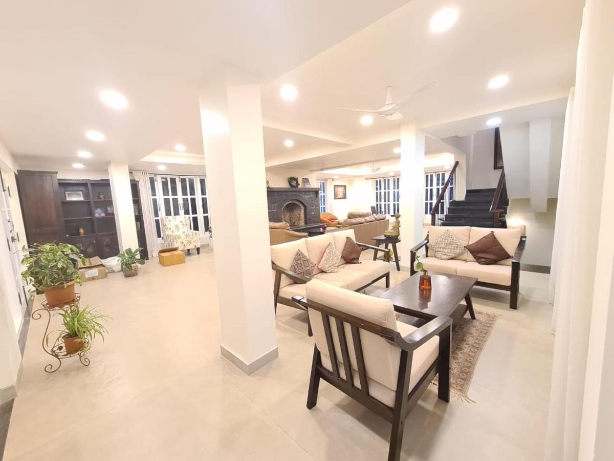 Antilia - Luxurious/ac/swimming Pool Mahabaleshwar
