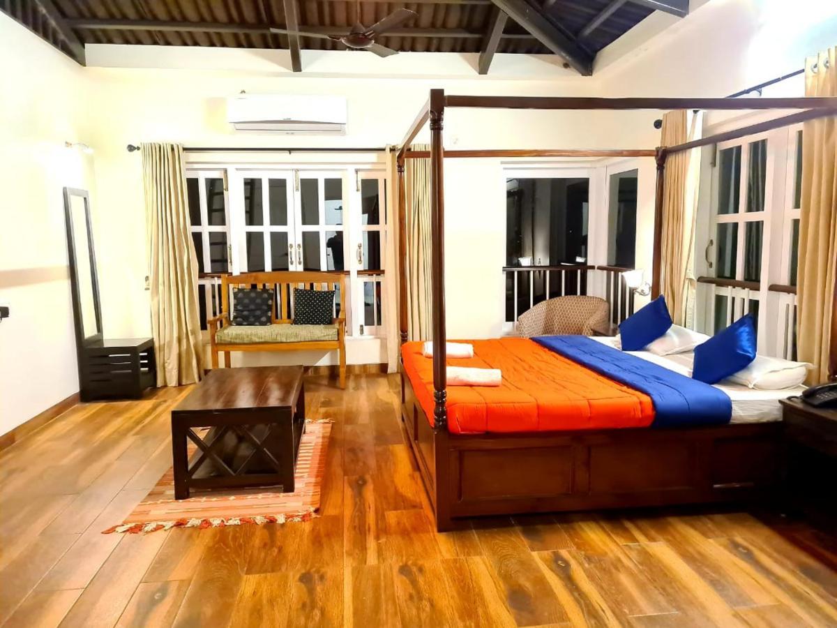 Antilia - Luxurious/ac/swimming Pool * Mahabaleshwar