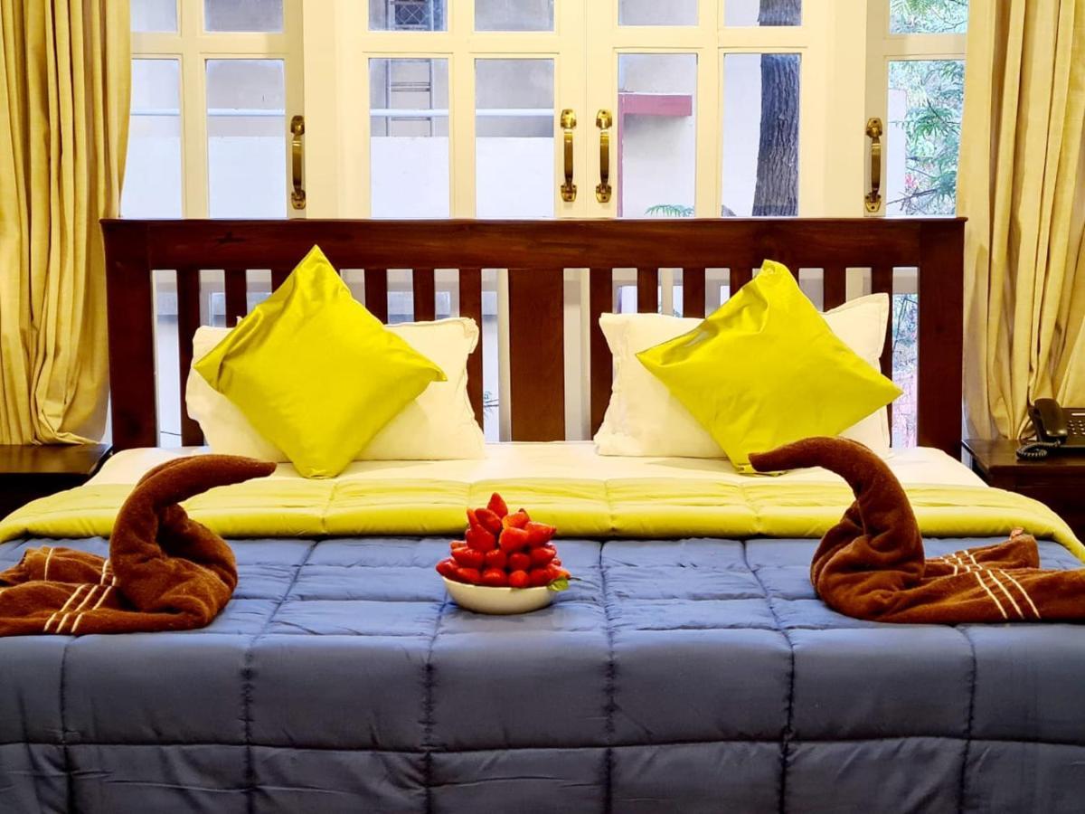 Antilia - Luxurious/ac/swimming Pool Villa Mahabaleshwar