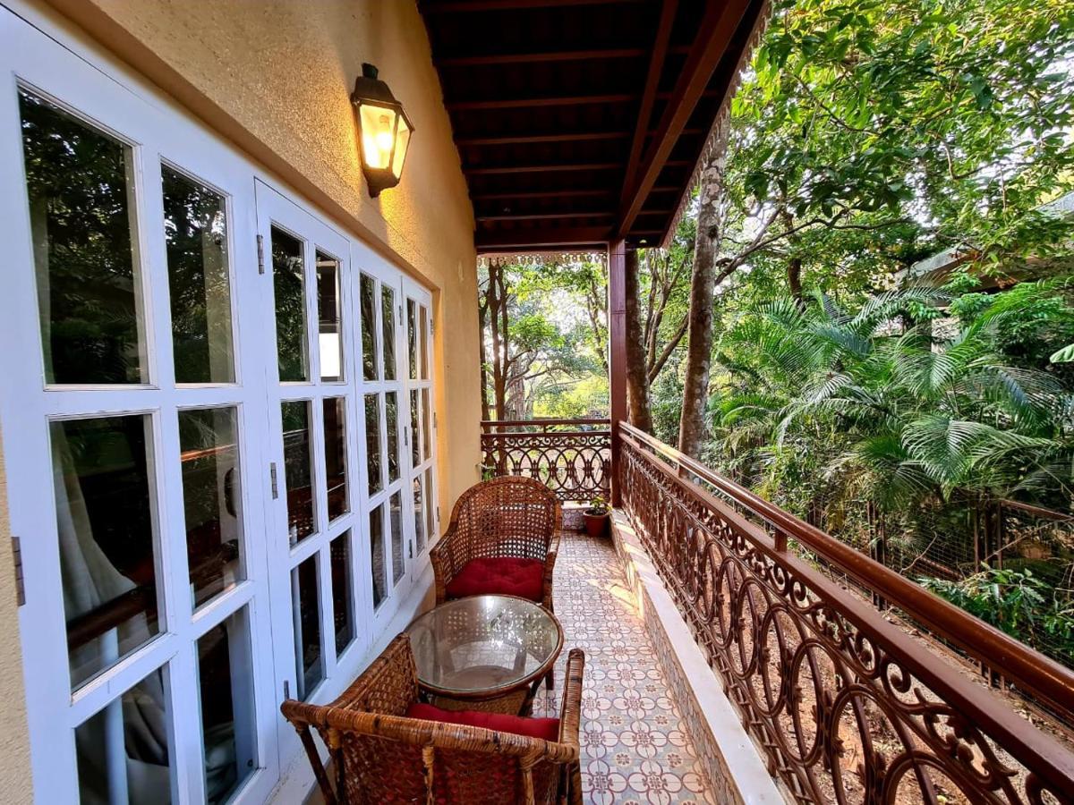 Antilia - Luxurious/ac/swimming Pool Villa *