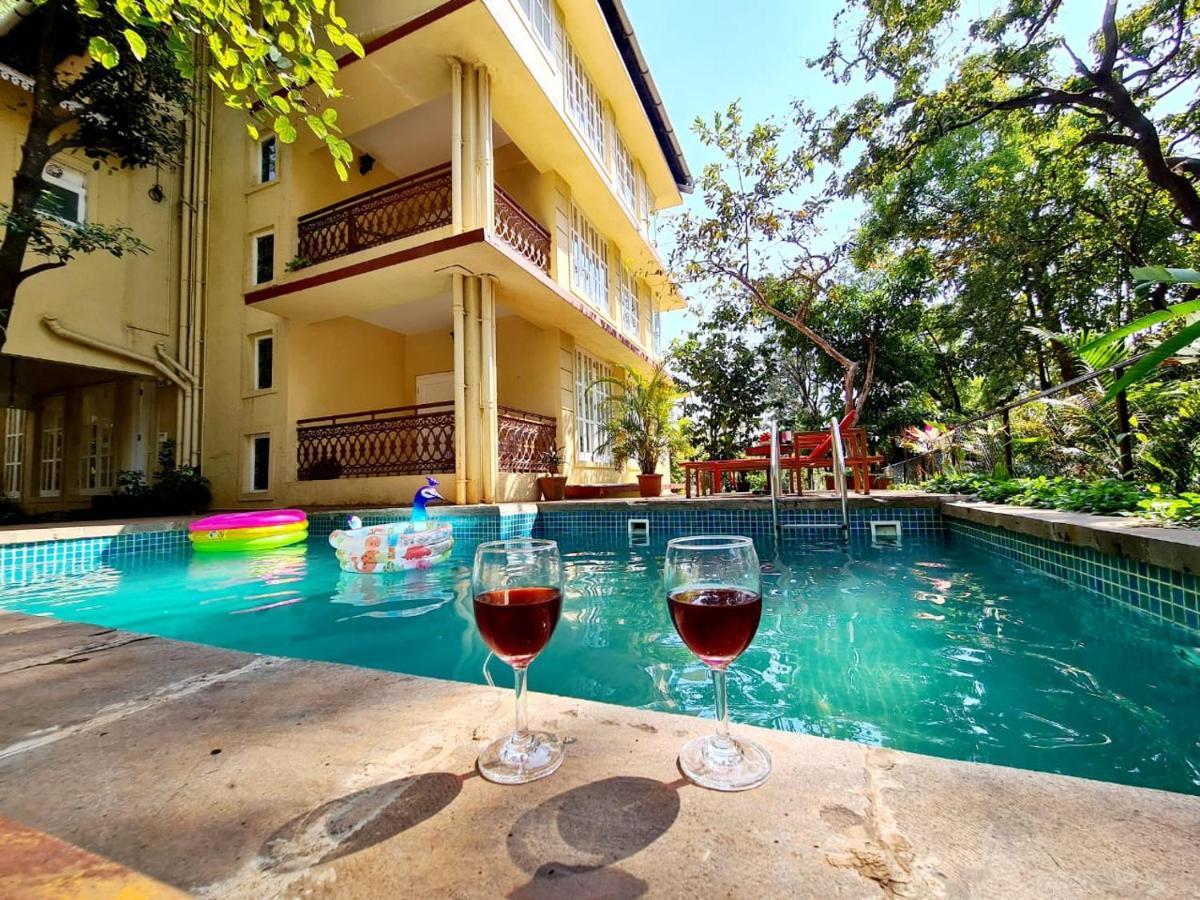 Antilia - Luxurious/ac/swimming Pool