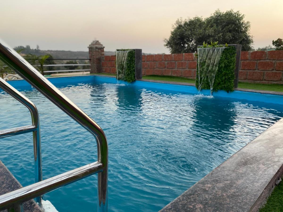 Shivanya Palace 2* Mahabaleshwar
