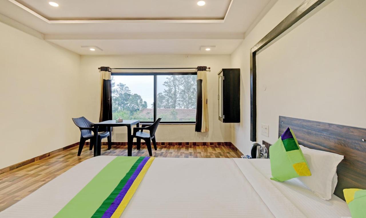 Treebo Paradise Inn With Mountain View 3*