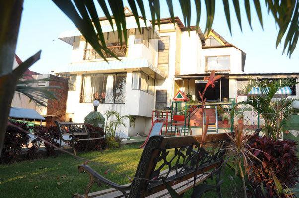 United 21 Resort- Mahabaleshwar