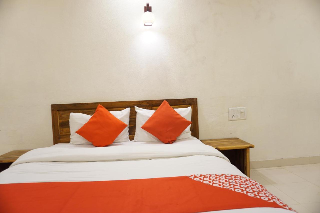Hotel The Shanti Sadan 3*