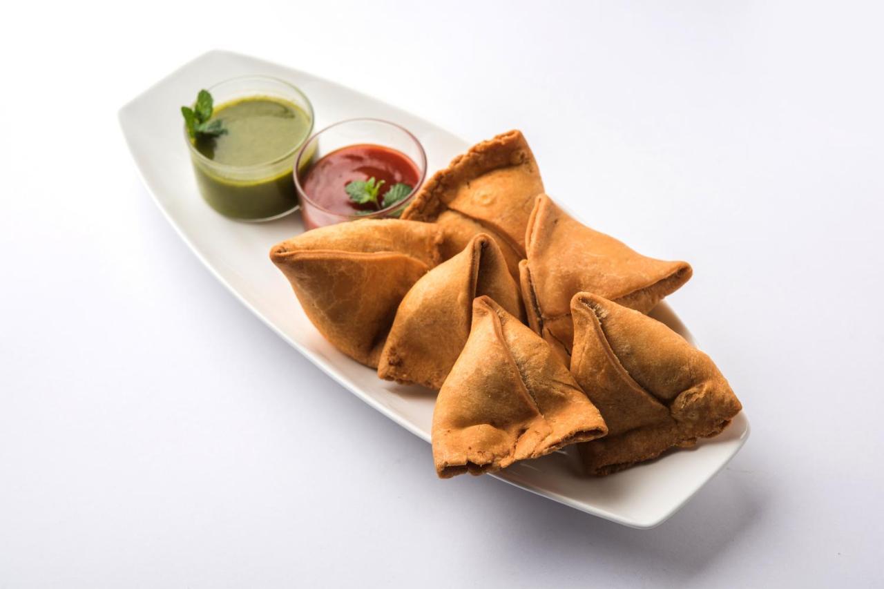 Oyo 26229 Swaroop Niwas