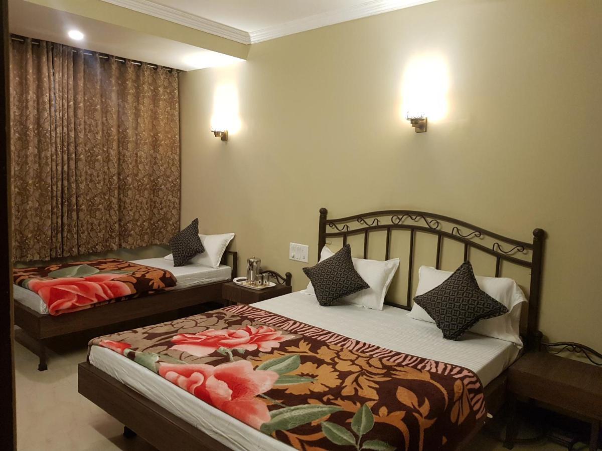 Hotel Vighnaharta Palace 2*
