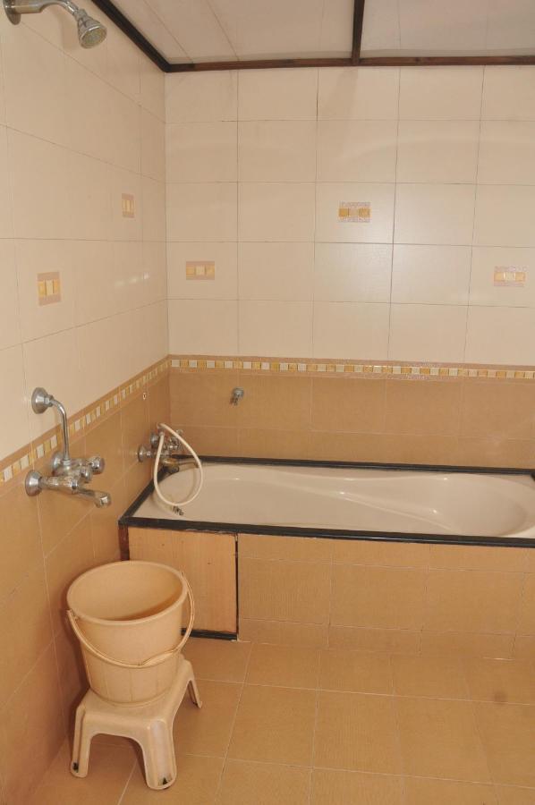 Hotel The Ishwar