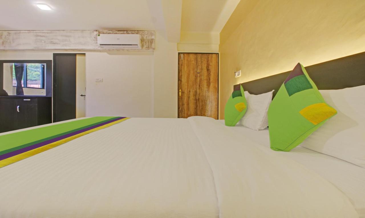 Treebo Raaya Regency