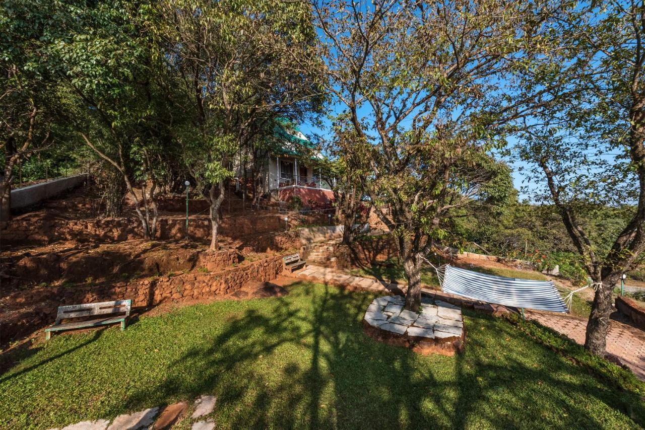 Holiday home Cosmicstays Evergreen Cascade - The Hidden Gem Of *