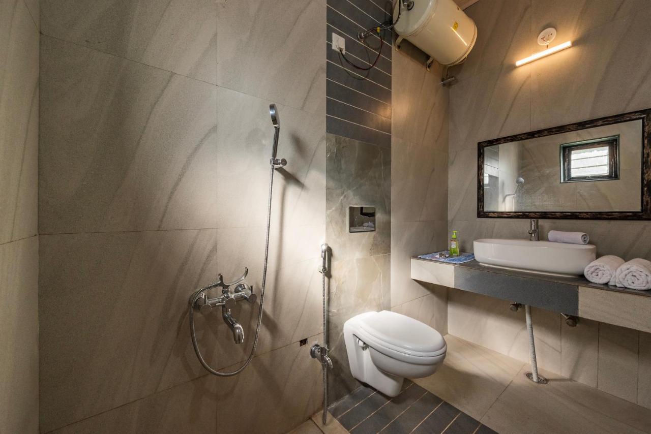 Holiday home Cosmicstays Evergreen Cascade - The Hidden Gem Of