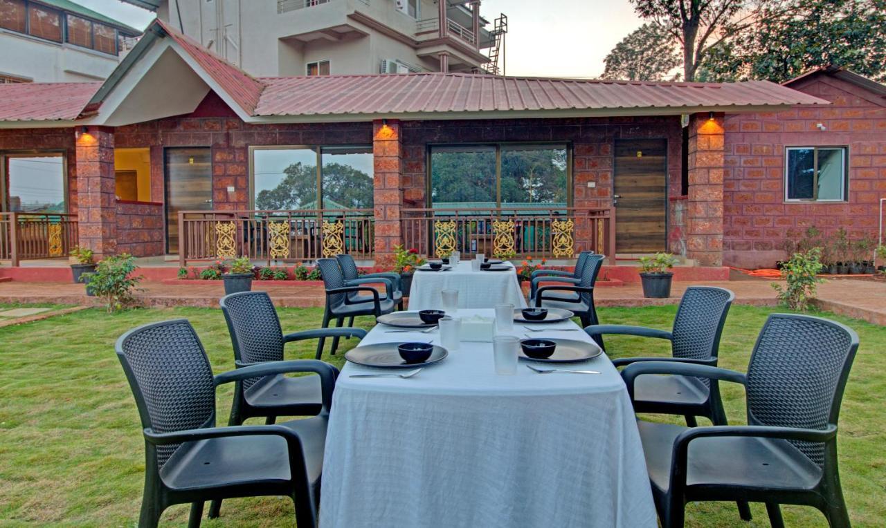 Treebo Nakshatra Hotel
