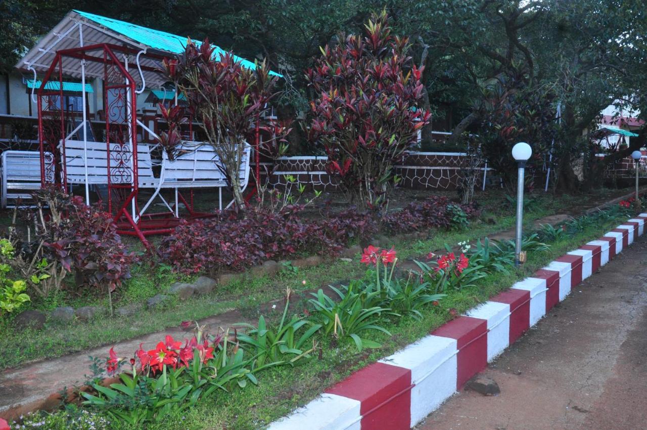 The Ishwar Mahabaleshwar