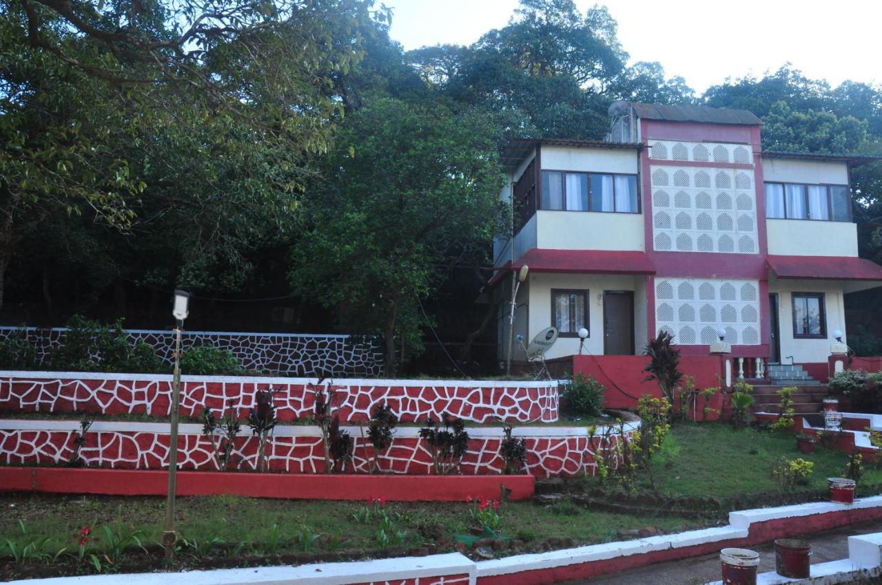 The Ishwar Mahabaleshwar