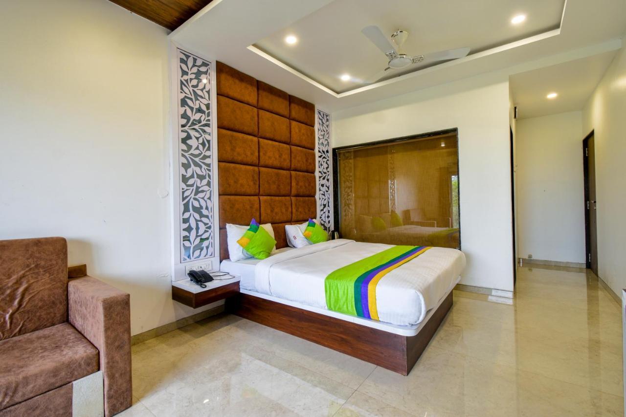 Hotel Treebo Palace Mahabaleshwar