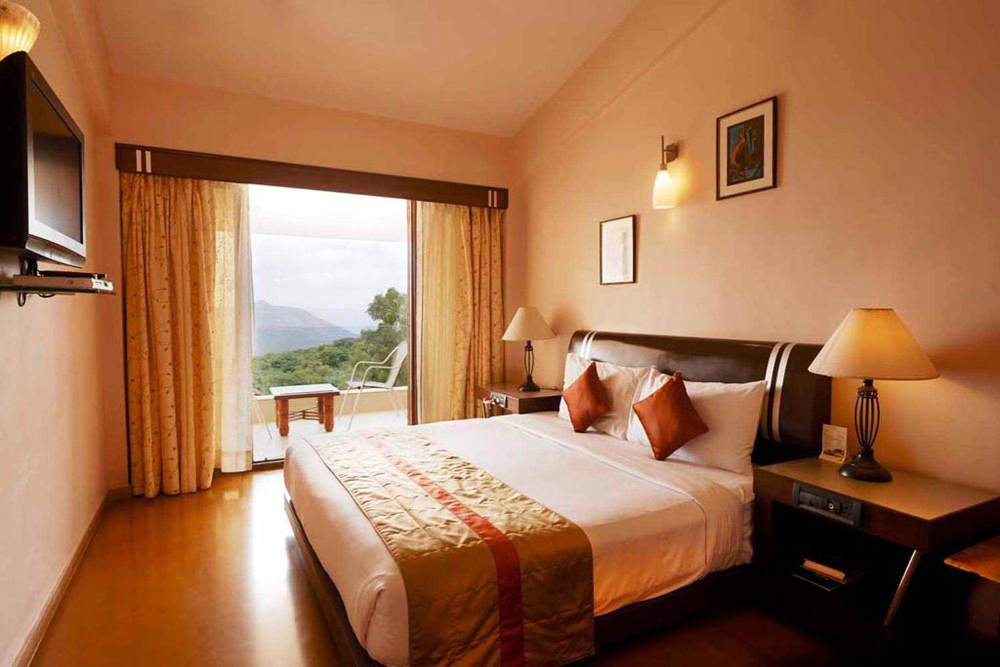Resort Brightland & Mahabaleshwar