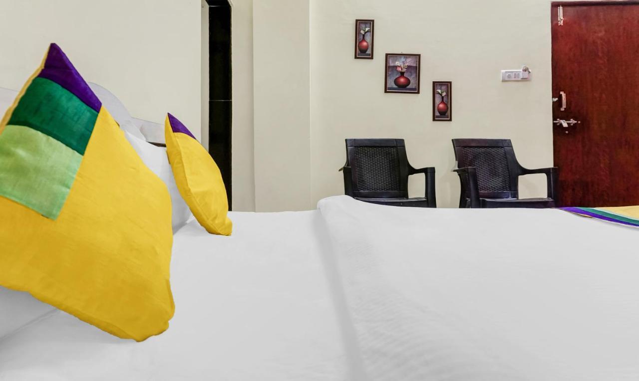 Itsy By Treebo - Strawberry Park Hotel 3*