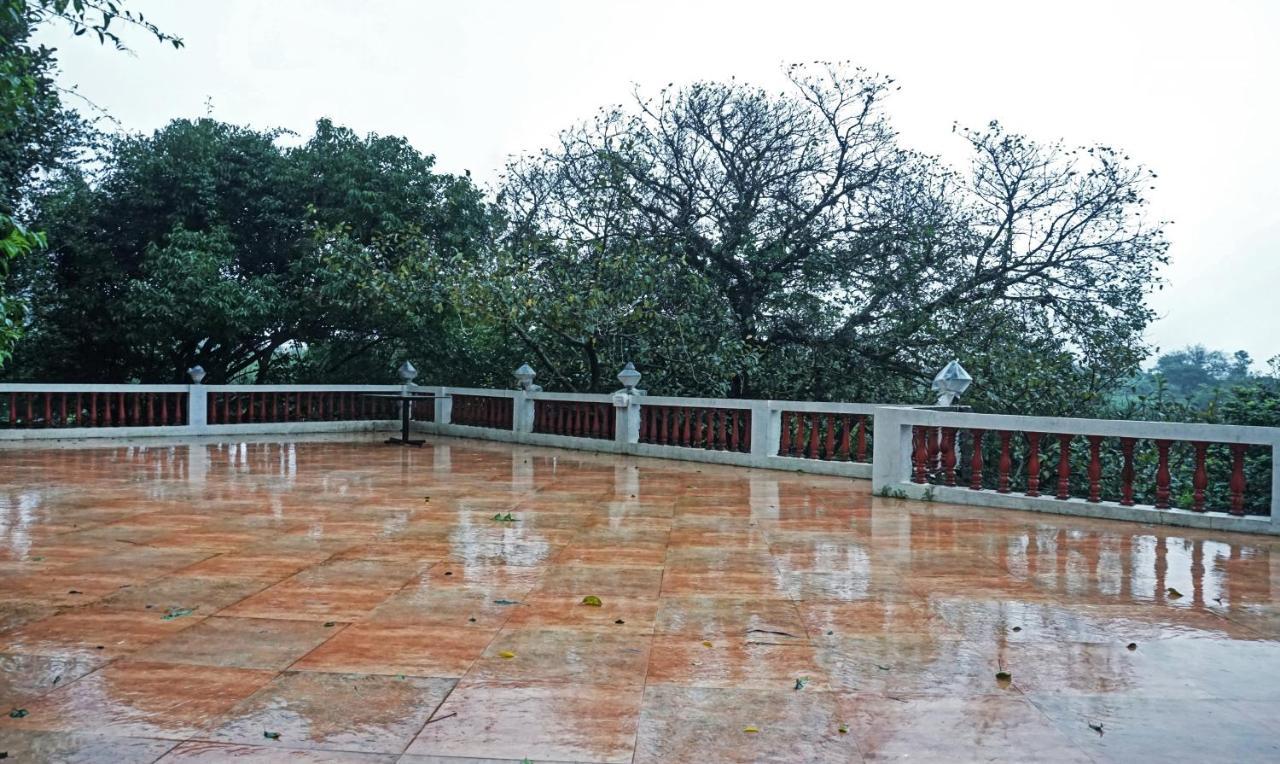 Treebo Trend Dwarkadhish Resort 3*