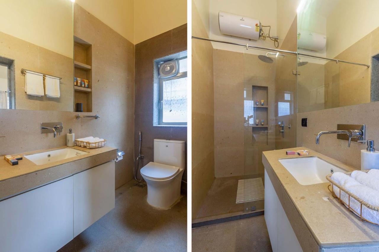 Villa Stayvista's Beyond The Blue Door - Valley-view With Outdoor Jacuzzi & Massage Chair