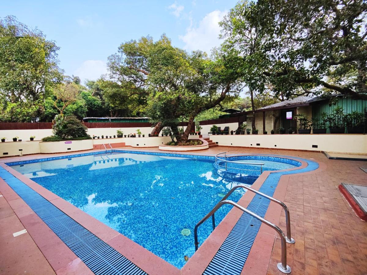 Regenta Mpg Club Resort