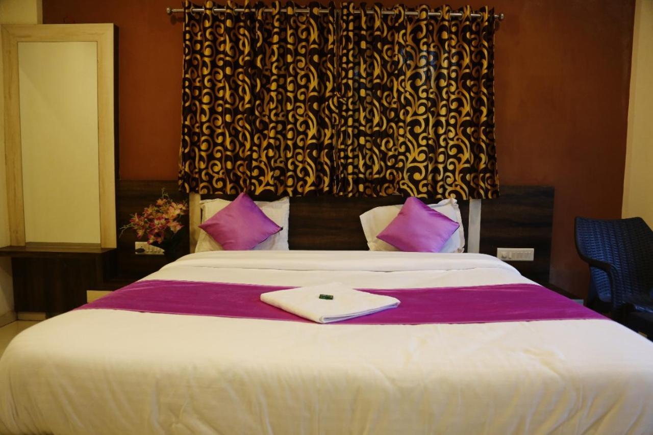 Shriyan Hotel