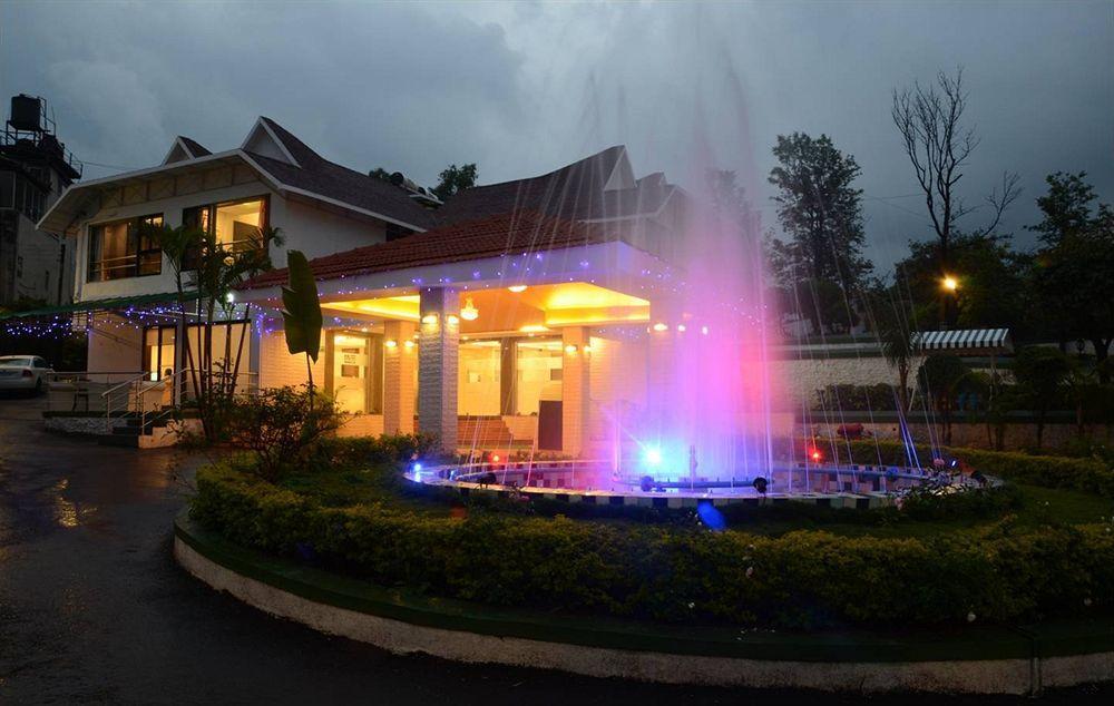 United 21 Resort- Resort