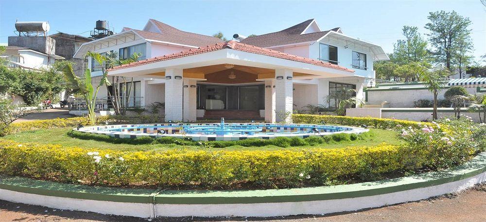 United 21 Resort- 3*