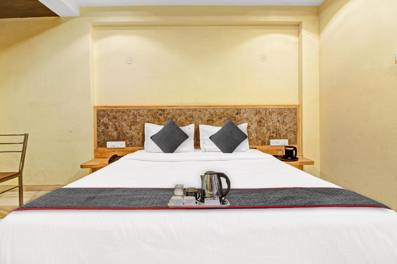 Oyo Townhouse 701 Bright Plaza 3*