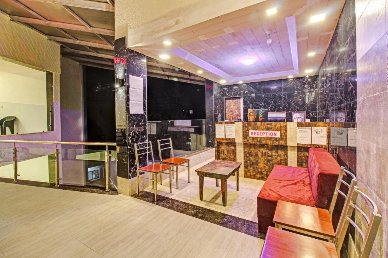 Oyo Townhouse 701 Bright Plaza Hotel