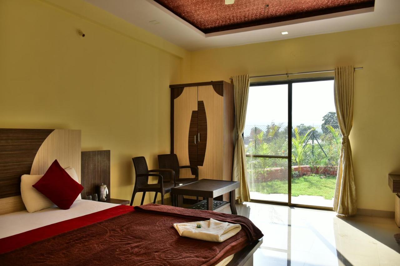 Hotel Gugal Residency 3*